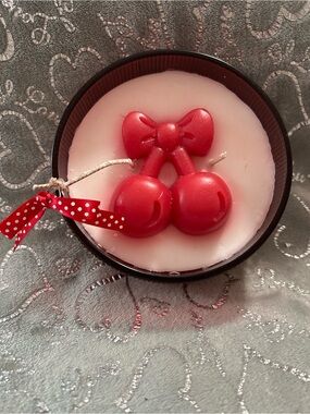 NEW Red Cherry Accent Strawberry Daiquiri Scented Candle-Long Wick Red Jewel Jar